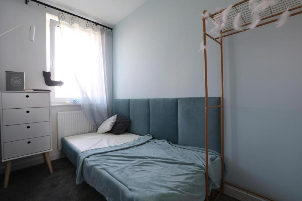Romaszewskiego Zoliborz Bedroom Pokoj Metro Warsaw Exterior photo